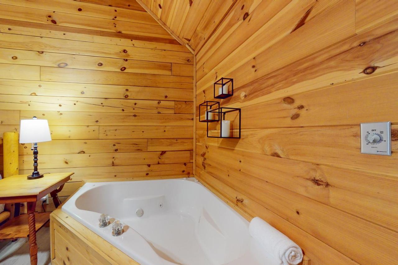 Moose Tracks Lodge พิเจนฟอร์จ ภายนอก รูปภาพ
