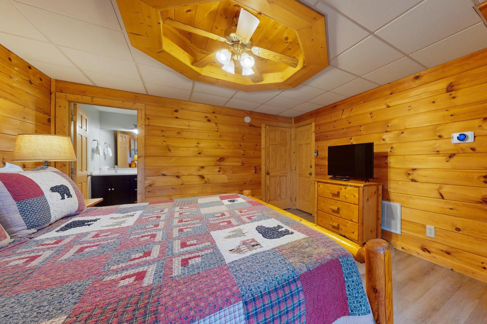 Moose Tracks Lodge พิเจนฟอร์จ ภายนอก รูปภาพ
